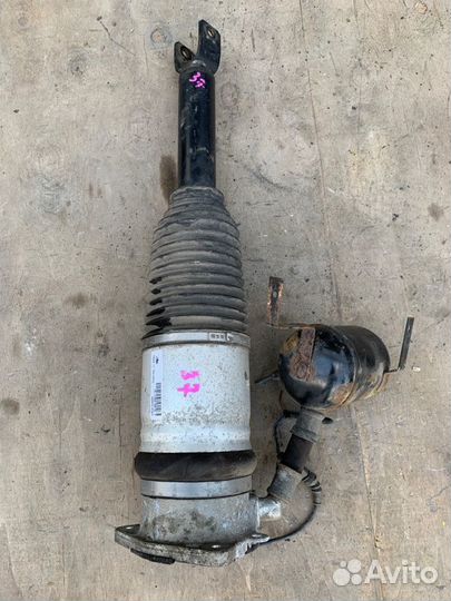 Пневмостойка задняя правая Audi A8 D3 3.2 BPK