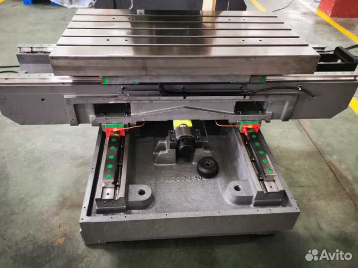 Фрезерный обрабатывающий центр vmс 855