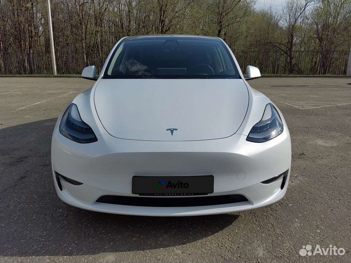 Tesla Model Y AT, 2023, 97 км