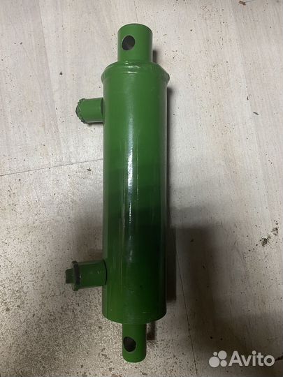 Джон Дир AH176248 гидроцилиндр John Deere