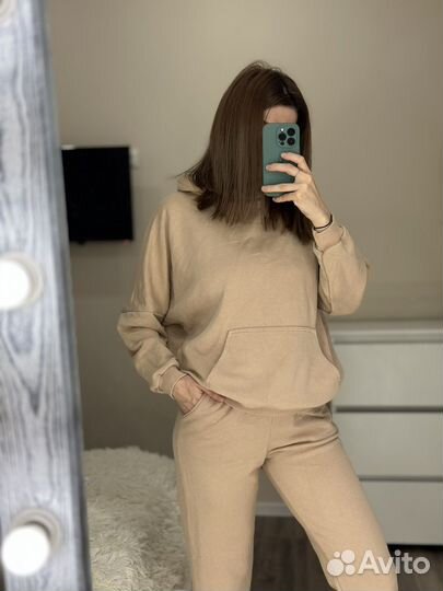 Костюм трикотажный женский