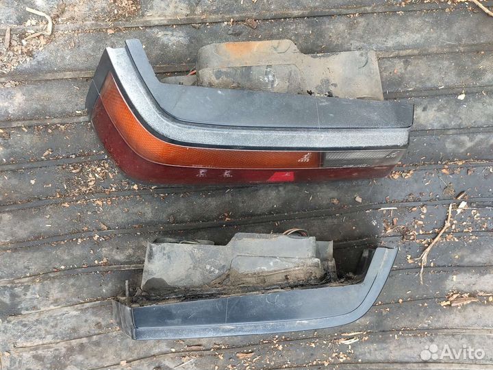 Задние фонари Ниссан Санни n13 хэтчбек