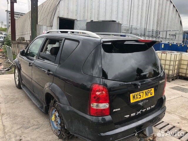 Разбор на запчасти SsangYong Rexton