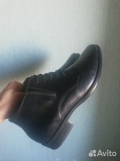 Ботинки из натуральной кожи