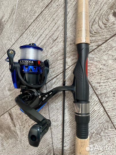 Спинниг снаряженный Shimano