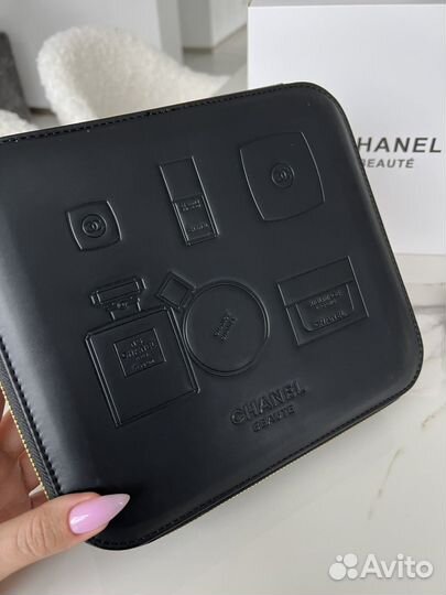 Chanel косметичка большая черная VIP gift