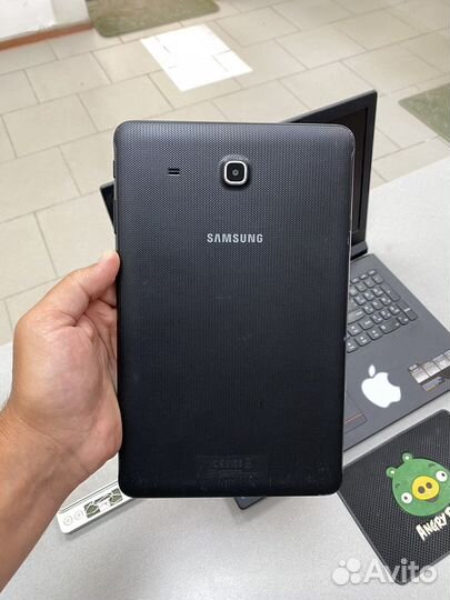 Планшет Samsung galaxy Tab E 9.6