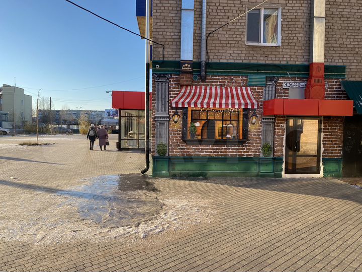 Торговая площадь, 42 м²
