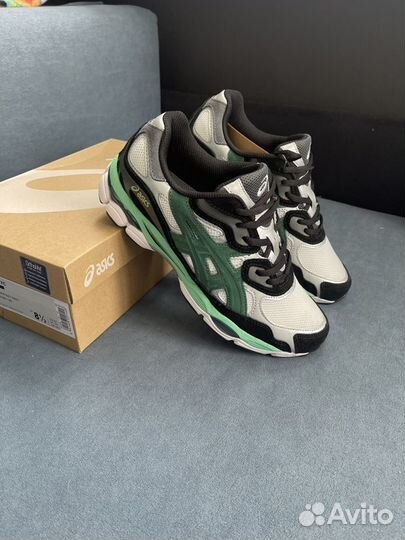 Кроссовки asics gel nyc green