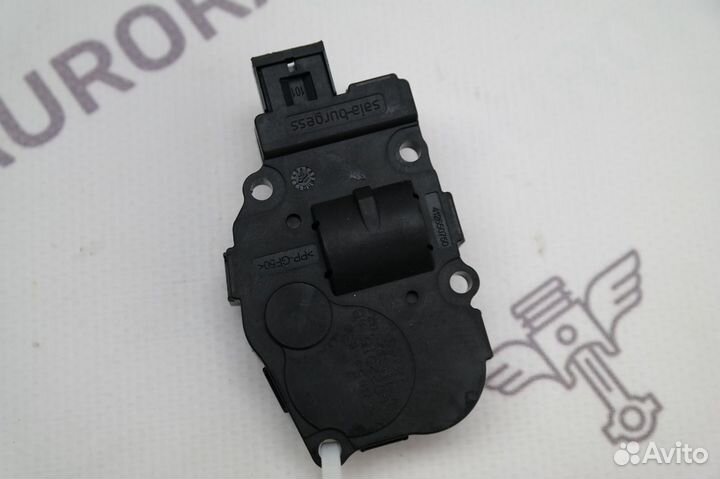 Моторчик Range Rover Sport 2 L494 2013