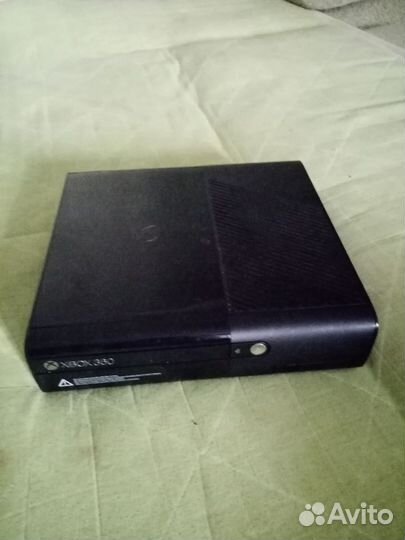 Xbox 360 e