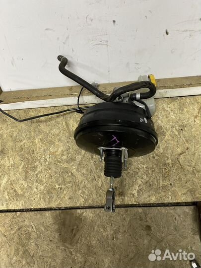 Subaru Forester SJ вакуумный усилител тормозов