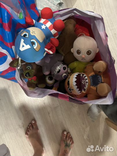 Игрушки для мальчика пакетом