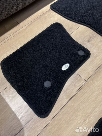 Новые коврики Land Rover Defender 110 NEW 2020