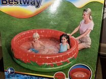 Детский надувной бассейн новый
