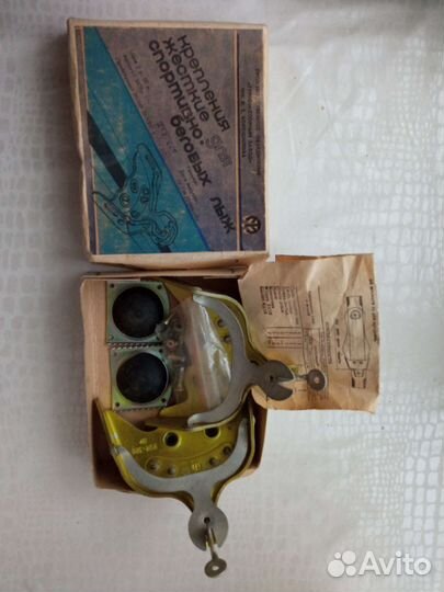 Клюшка, Крепления лыжные