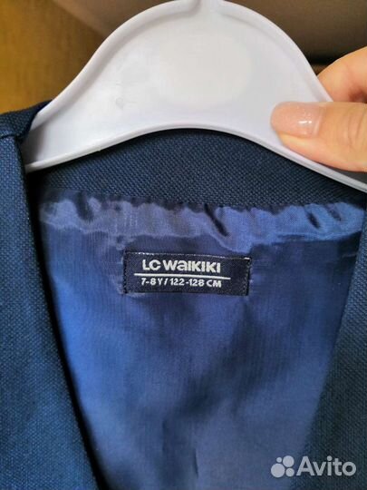 Школьный жилет для мальчика. Новый. р. 128