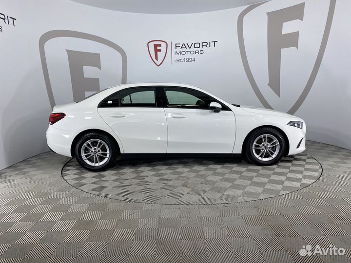 Mercedes-Benz A-класс 1.3 AMT, 2019, 59 393 км