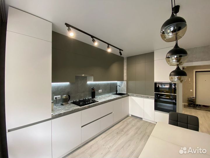 Прямая кухня на заказ. Фабрика в Новосибирске