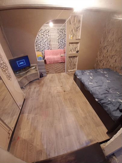 Дом 37 м² на участке 5 сот.