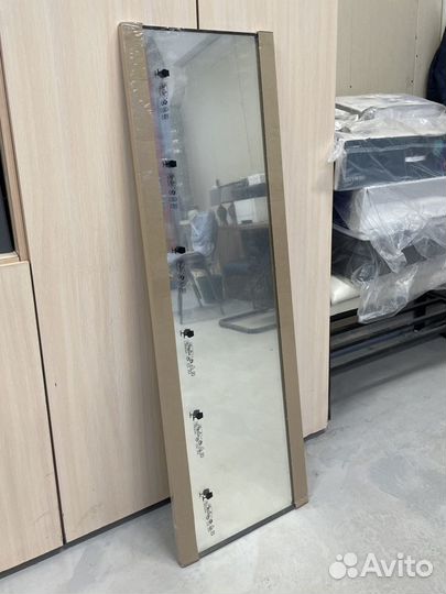 Зеркало настенное IKEA 40 х 130 см