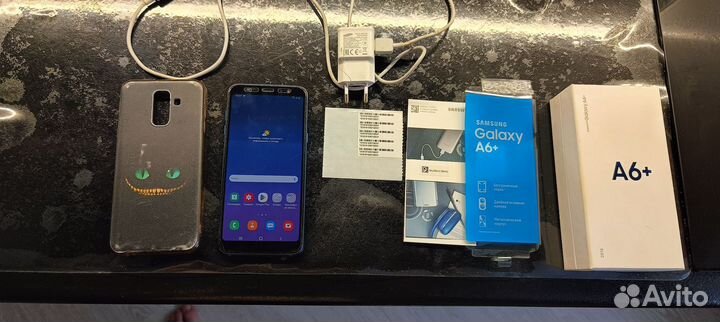 Samsung Galaxy A6+, 3/32 ГБ