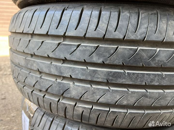Toyo NanoEnergy 3 Plus 215/45 R17