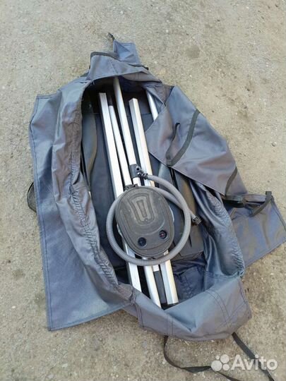 Лодка Ривьера 3200