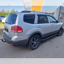 Kia Mohave 3.8 AT, 2009, битый, 319 924 км, с пробегом, цена 700 000 руб.