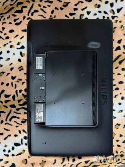 Прдам монитор philips