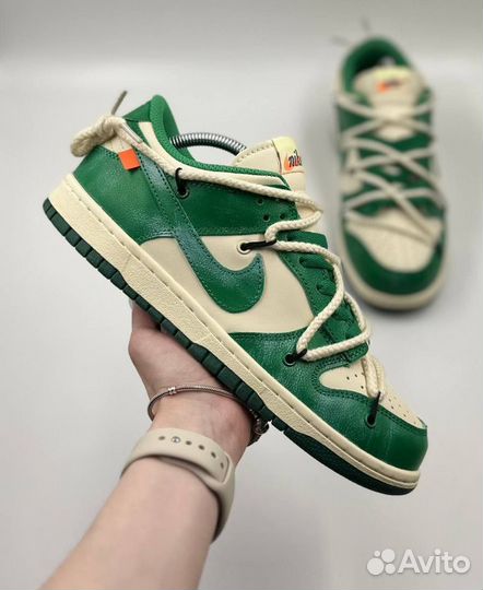 Кроссовки Nike Dunk Low & Off-White