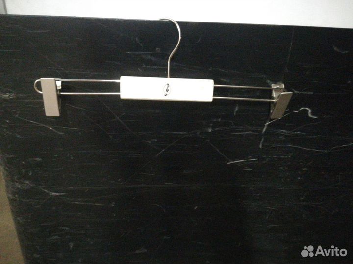 Вешалки плечики для брюк бу