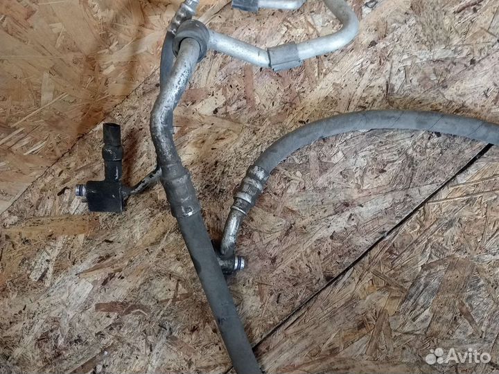 Трубка кондиционера Skoda Octavia A5