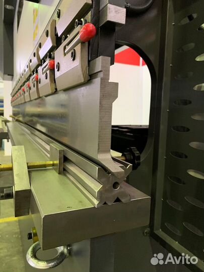 Листогиб ironmac HPB-K 63/2500