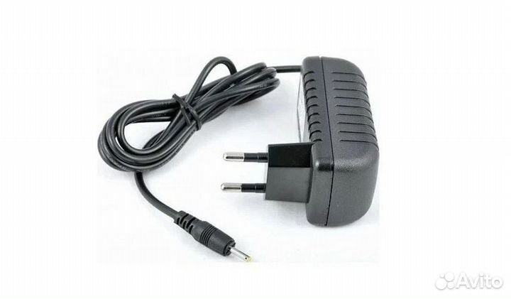 Блок питания для планшетных пк 12V 2A (2.5x0.7)