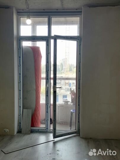 Балконная дверь с французским окном