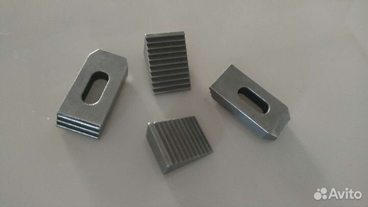 Зажимы для деталей на координатном столеBG-6330