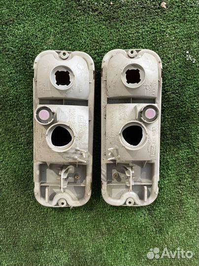 Фонарь заднего бампера сузуки гранд витара