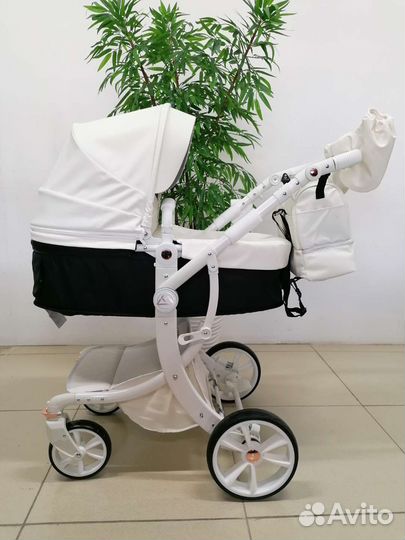 Новая коляска 3в1 Luxmom 608-2NEW/белоснежная кожа