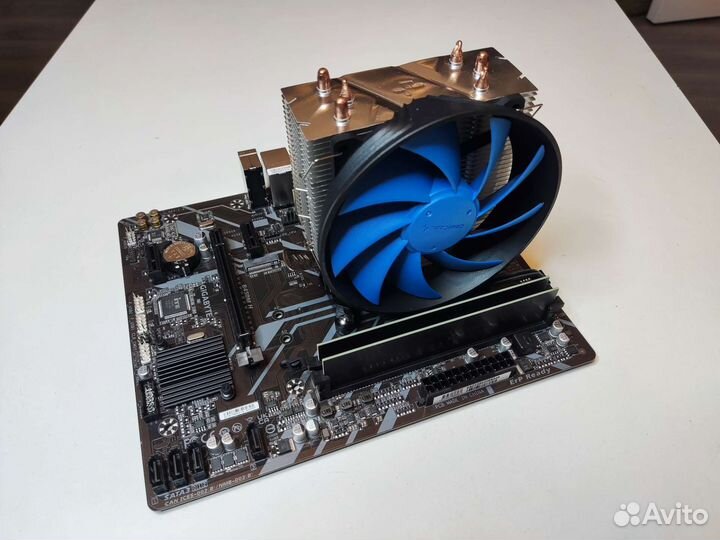 Комплект: Ryzen 5500, B450, 16Gb, кулер