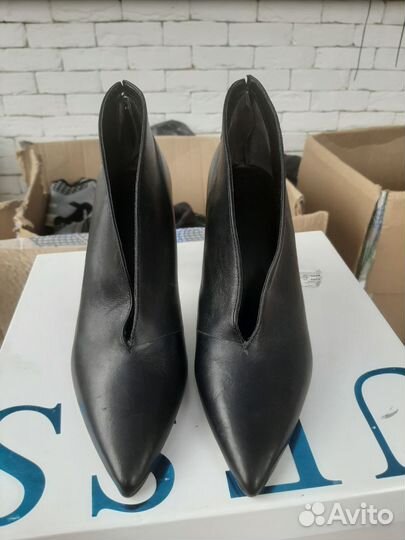 Ботильоны guess 39