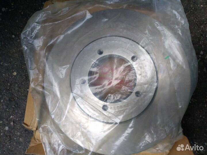 Диск для Тойоты Хайс и др