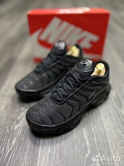Кроссовки зимние AIR MAX Tn plus