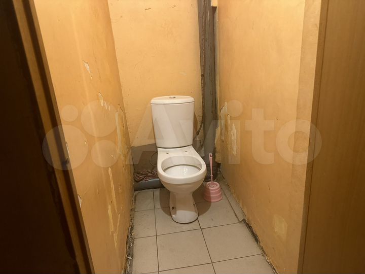 Комната 19 м² в 4-к., 4/5 эт.