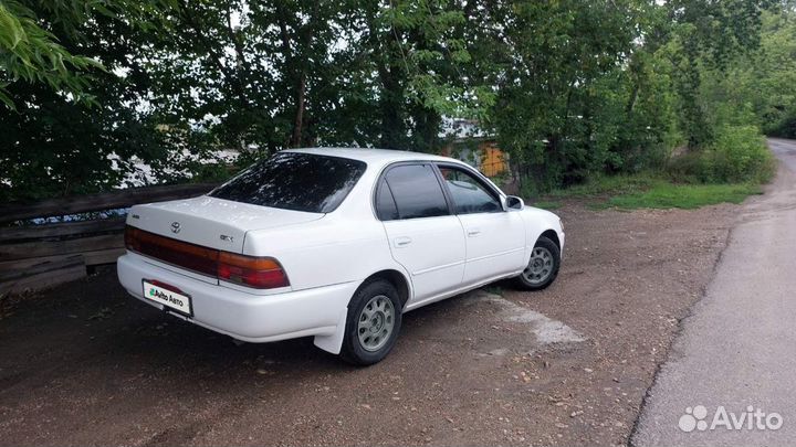 Toyota Corolla 1.6 AT, 1991, 250 000 км