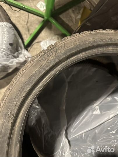 Triangle IcelynX TI501 235/35 R19