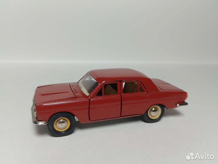 Газ 24 А14 Волга СССР 1:43