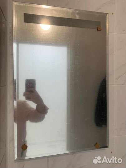 Зеркало в ванную новое
