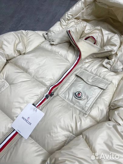 Курта на пуху moncler стильная зима (топ 2024)