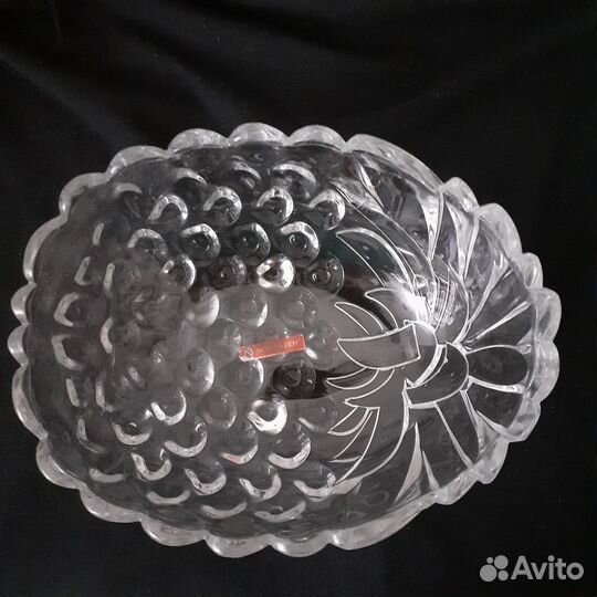Салатник в виде Ананаса